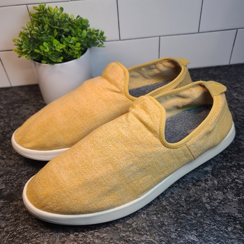 ALLBIRDS The Wool Loungers Yellow Slip On Men's Shoes Size 11 Lightweight